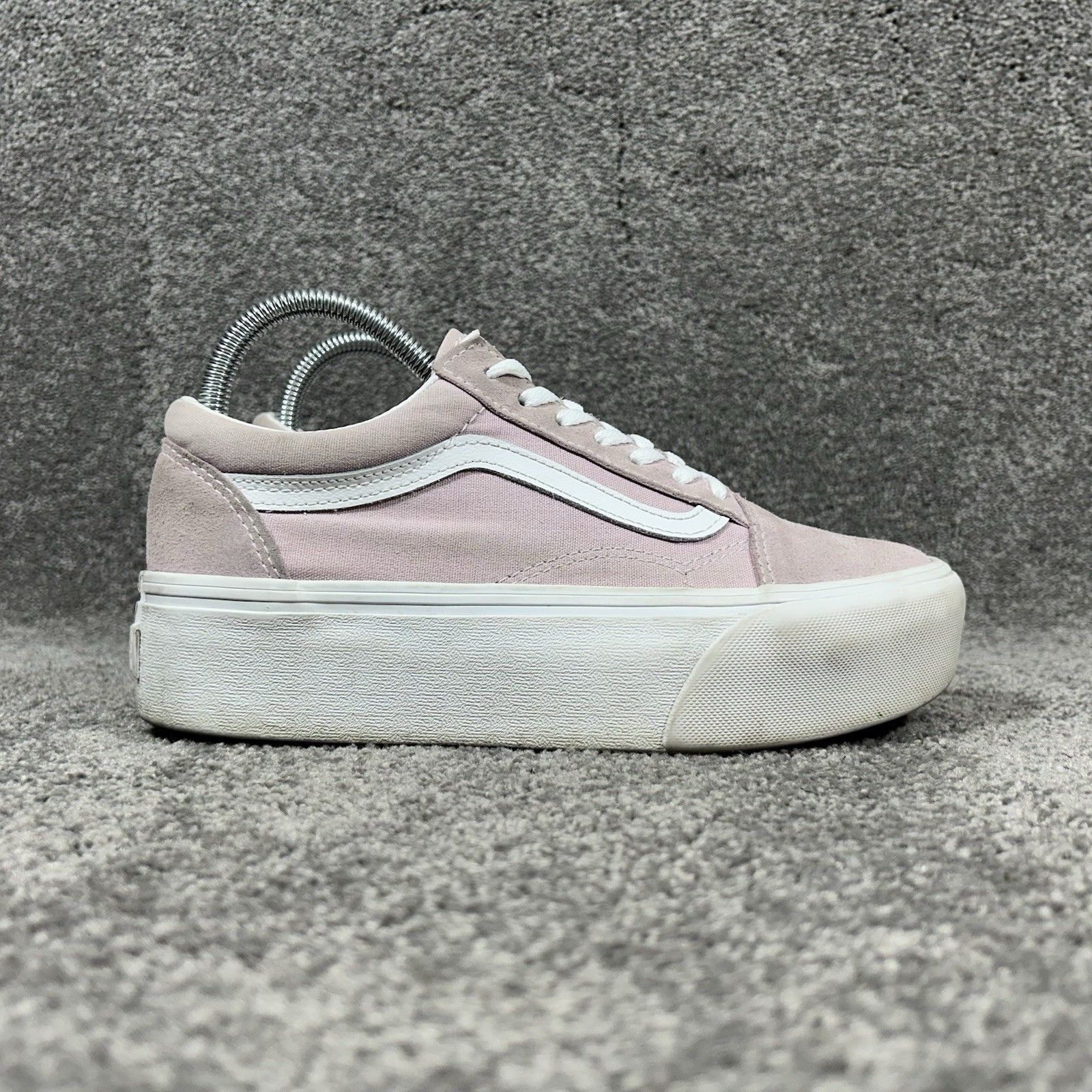Vans Old Skool Women’s Size 7.5 Pink Suede Canvas Casual Lace Up Shoes Used